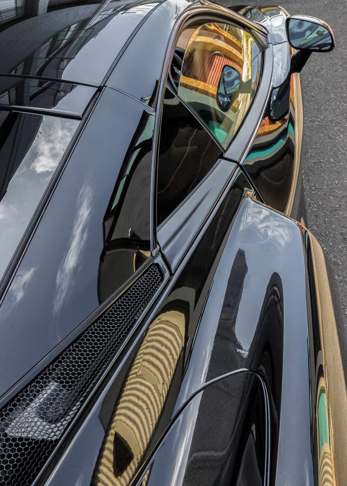 McLaren New Export 2