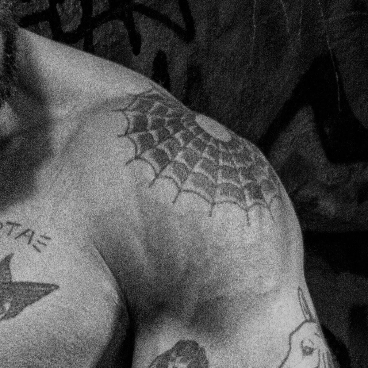 Spider Shoulder Tattoo12