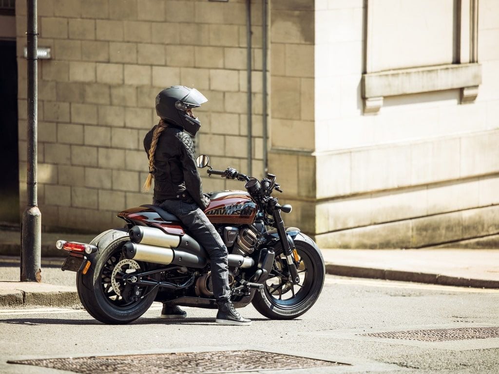 210117 b UK 0118 HDI