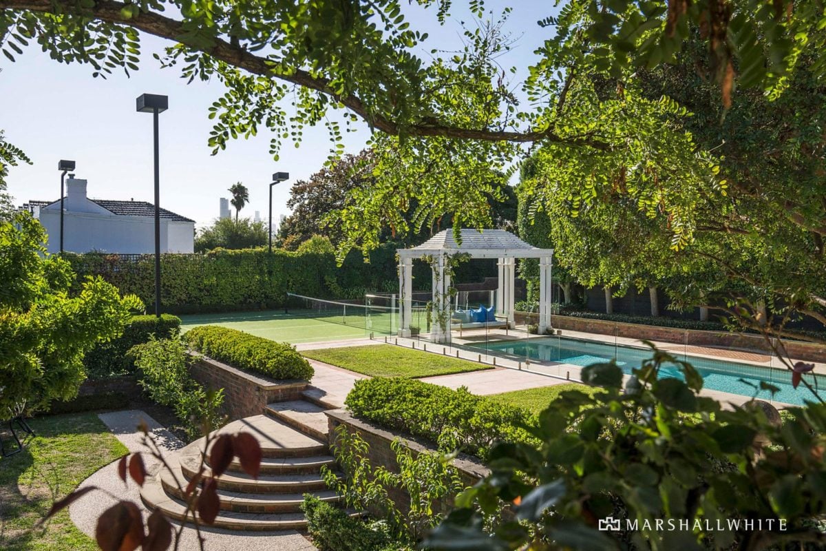 35 Clendon Road Toorak
