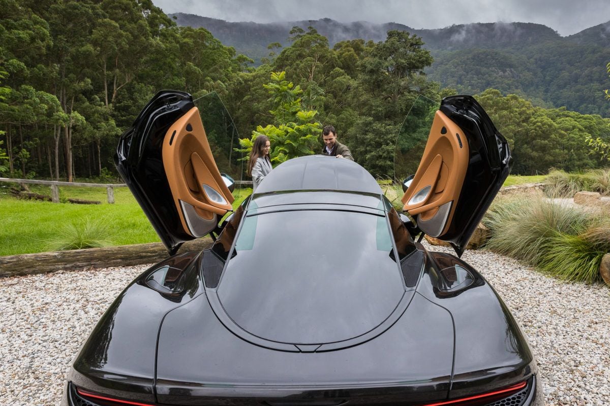McLaren GT