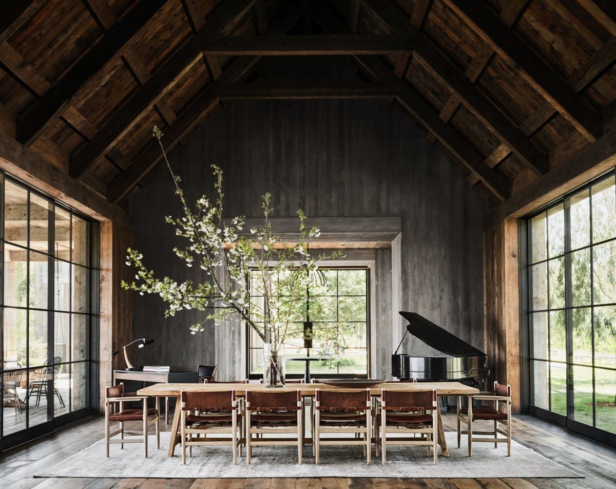 ashton kutcher and mila kunis los angeles farm house