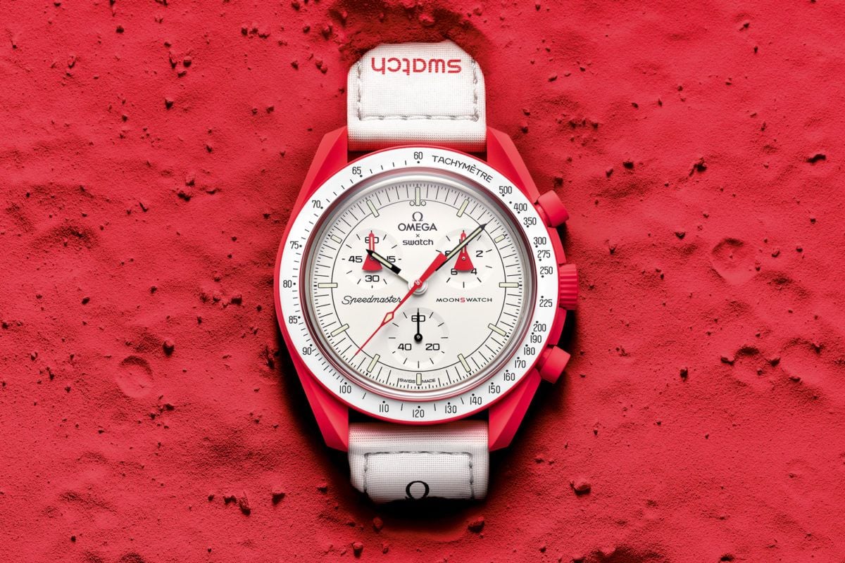 24 OMEGA SWATCH MOONWATCH