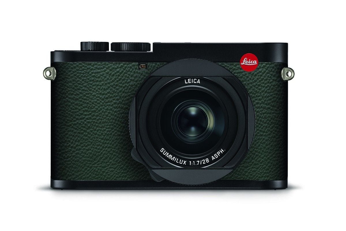 lecia 007 q2 camera drops for $11,000