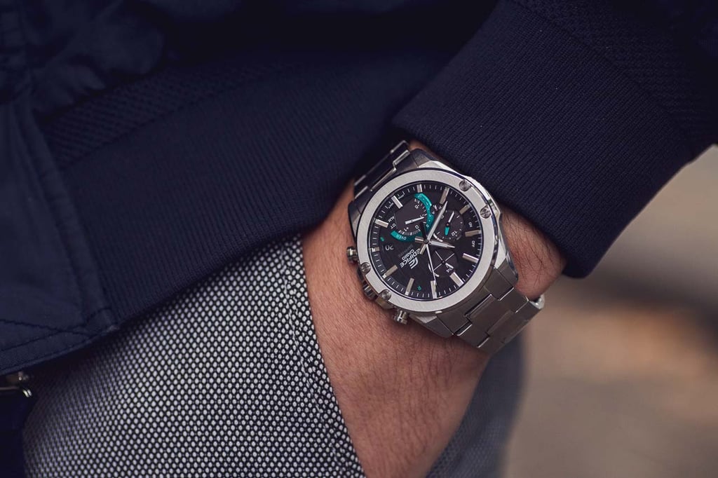 Casio Edifice s Slimline EQB 1000 Is The Perfect Mix Of Aesthetics