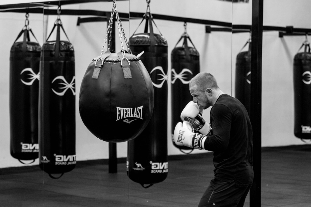 Lunch Break Sweat With Pro Boxer Luke Jackson