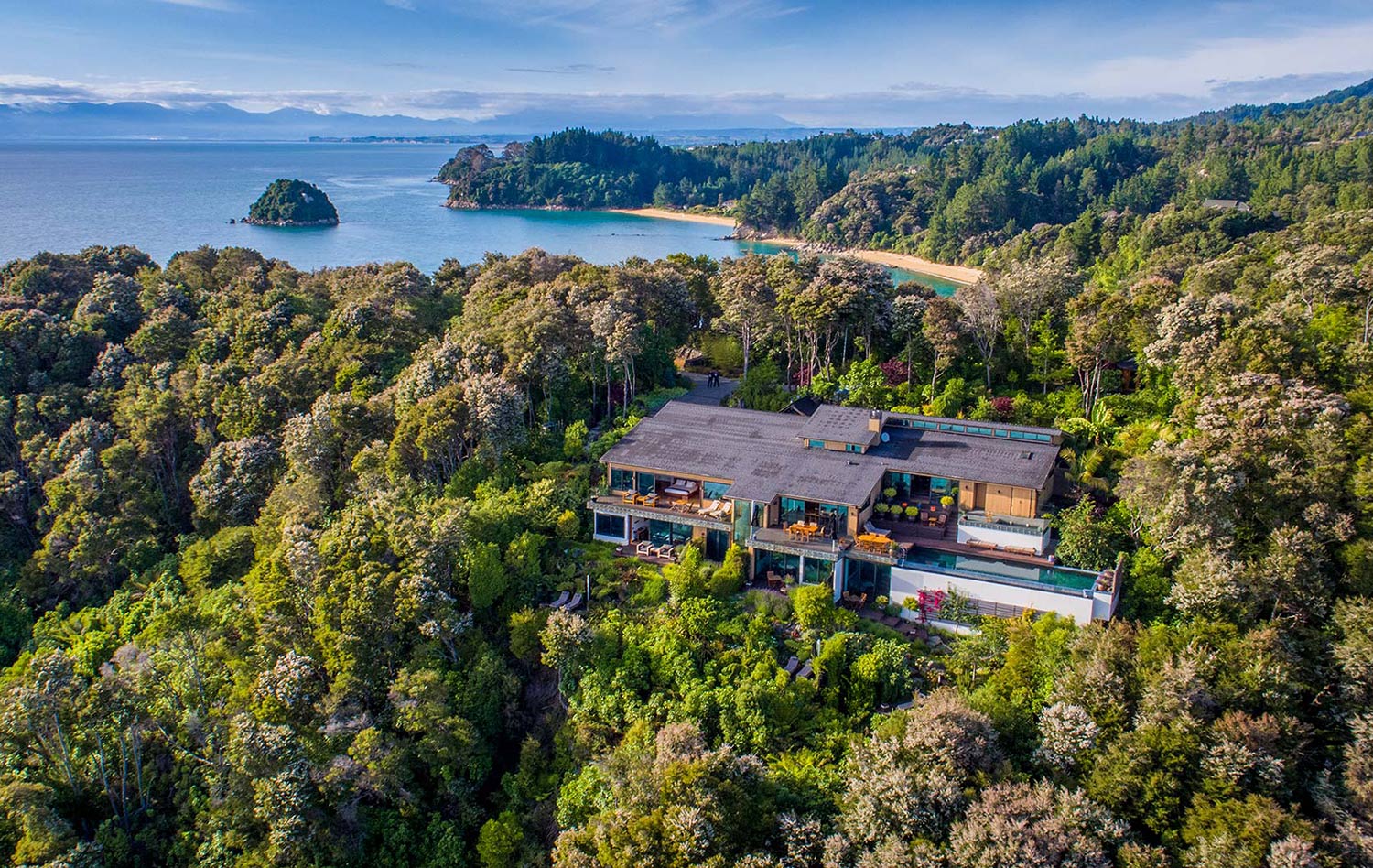 Inside Split Apple Retreat – Cliffside Luxury Hidden On The Fringe Of New Zealand