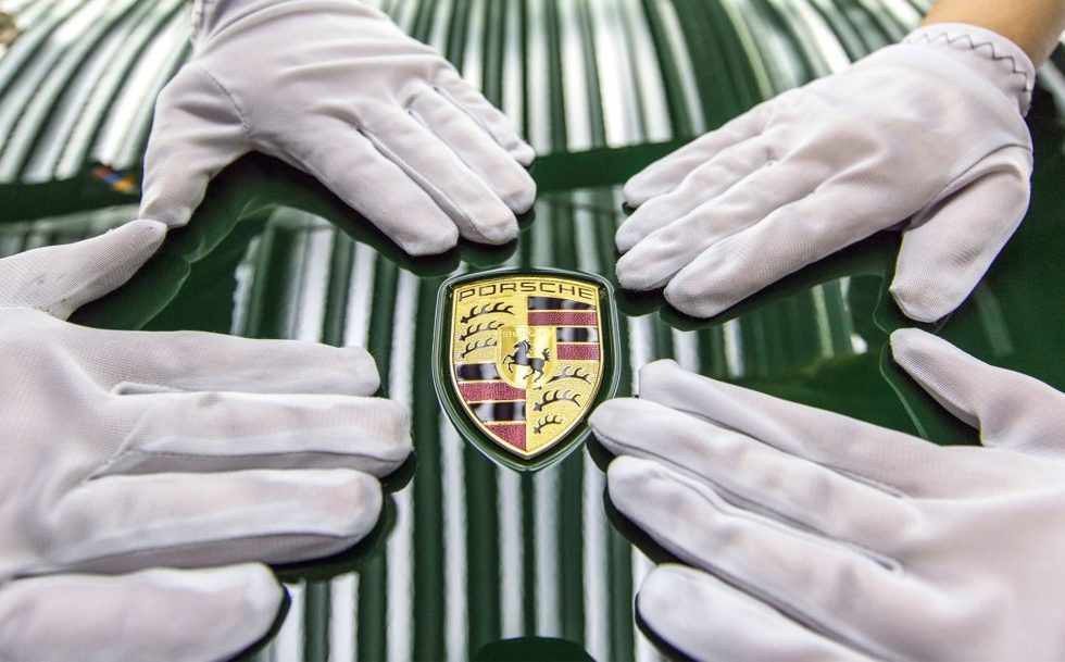 Watch The One-Millionth Porsche 911 Roll Off The Production line