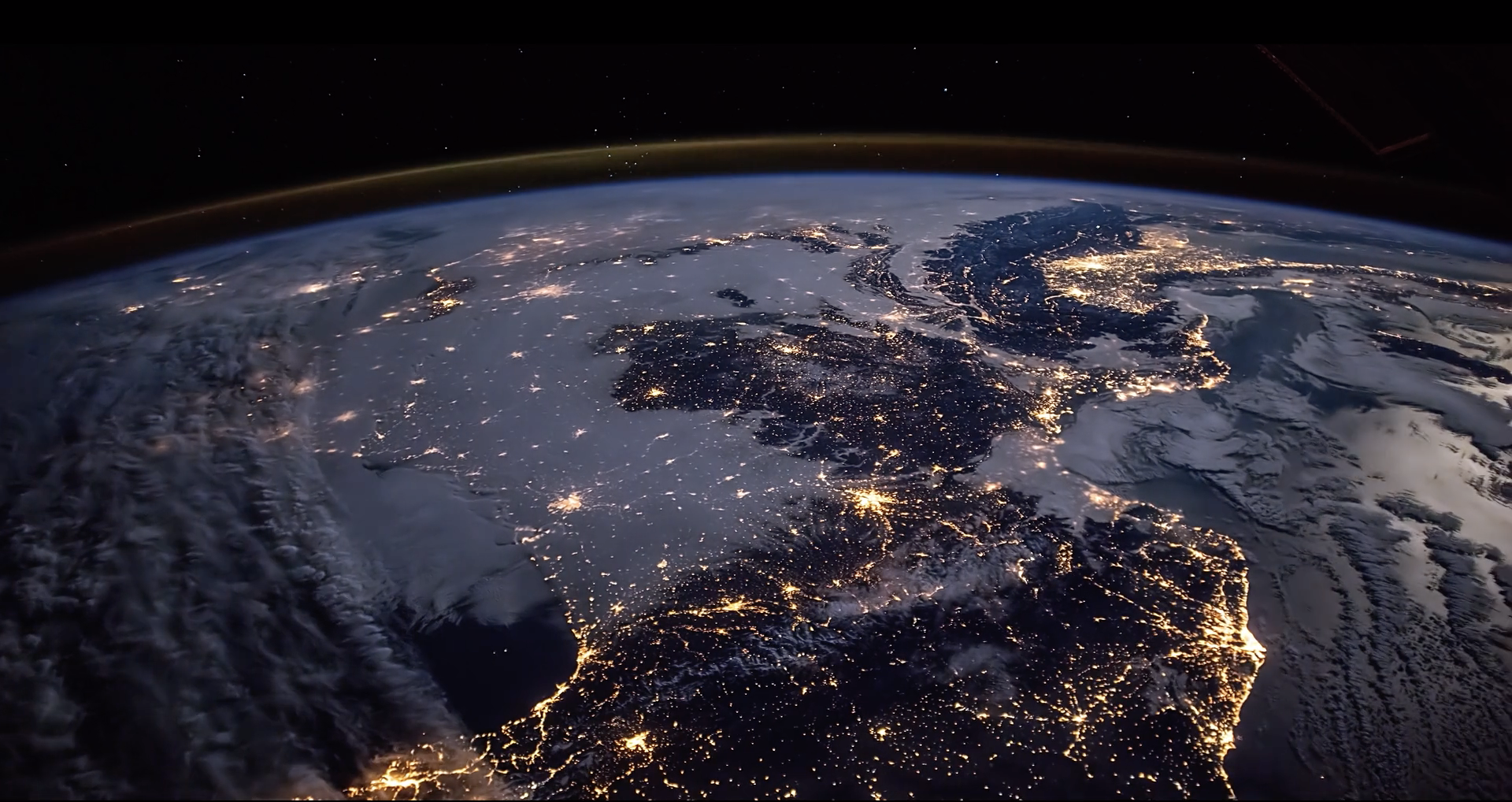 Watch Mesmerising Footage From The International Space Station