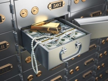 This Billionaires-Only Bank Vault In London Is So Hollywood It’s Ridiculous