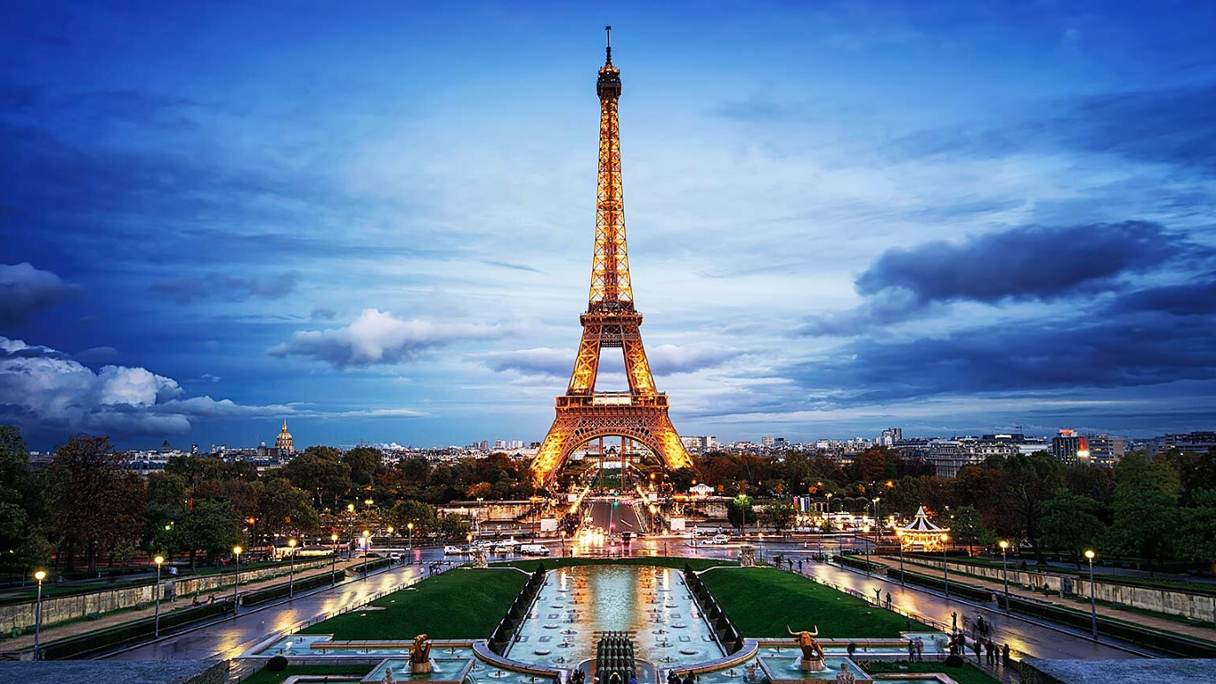 There’s A Secret Apartment Atop The Eiffel Tower