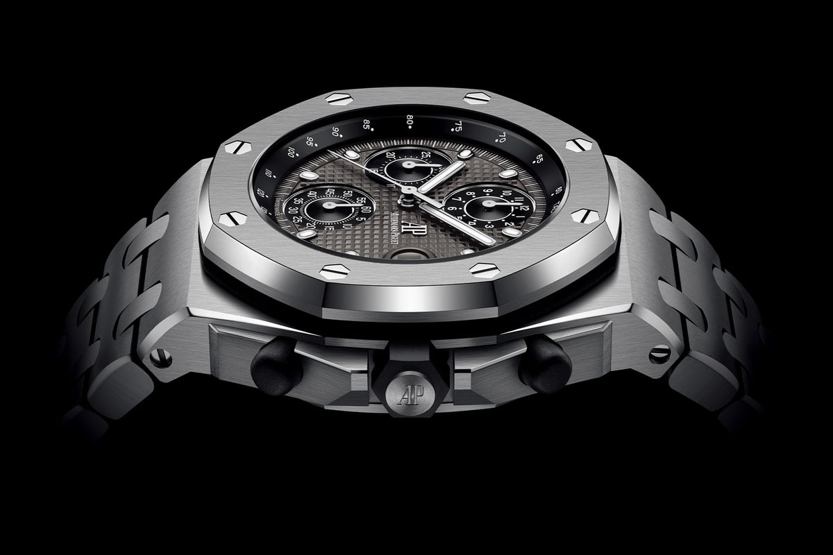 Audemars Piguet Royal Oak Offshore Selfwinding Chronograph 26238TI.OO .2000TI.01 2