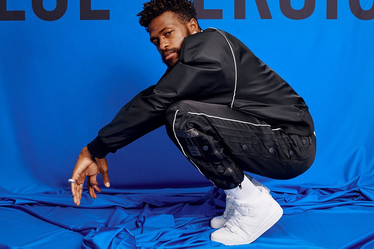 Adidas originals cheap blue tracksuit