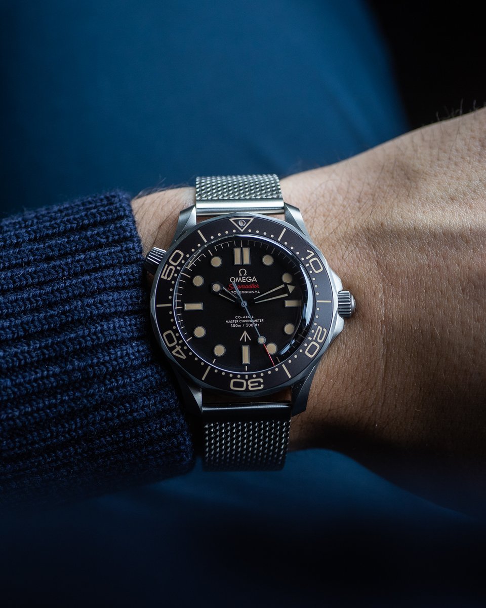 5 Things We Love About OMEGA s No Time To Die Seamaster 300M