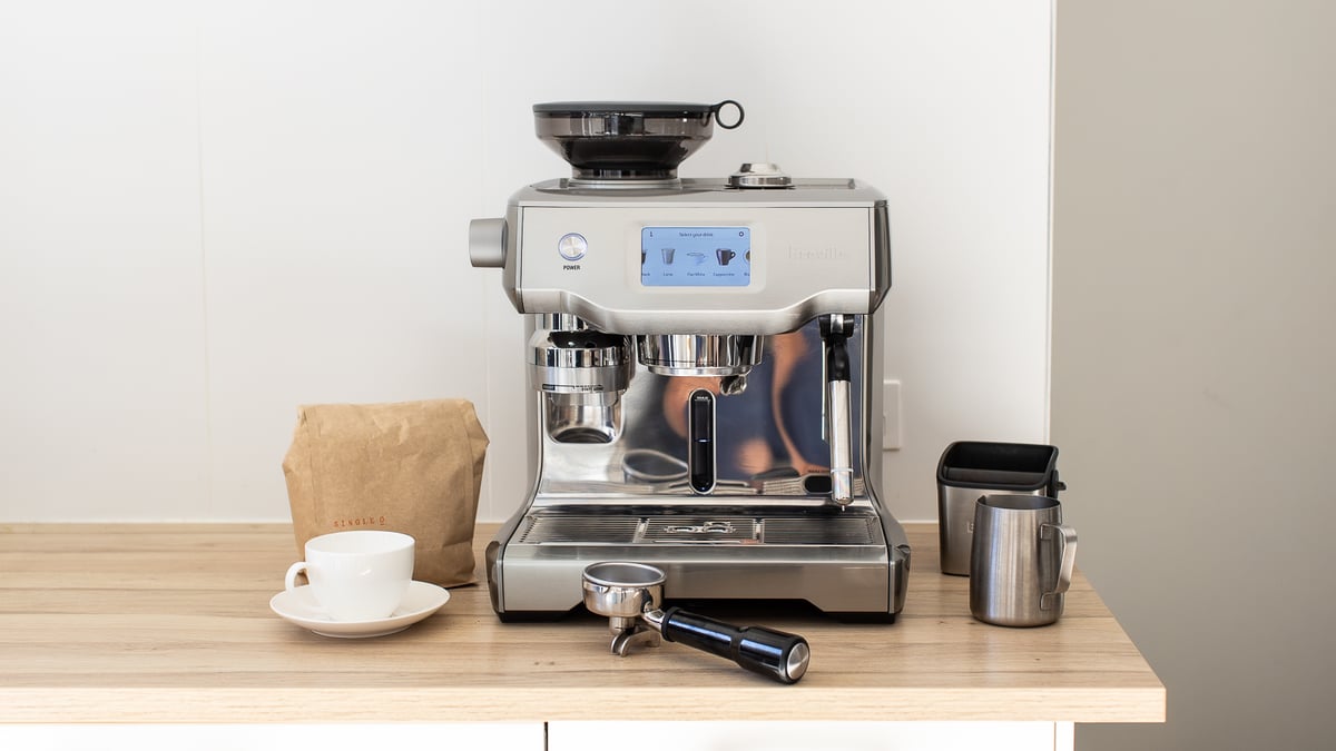 Breville Oracle Touch is a coffee machine well worth the price tag