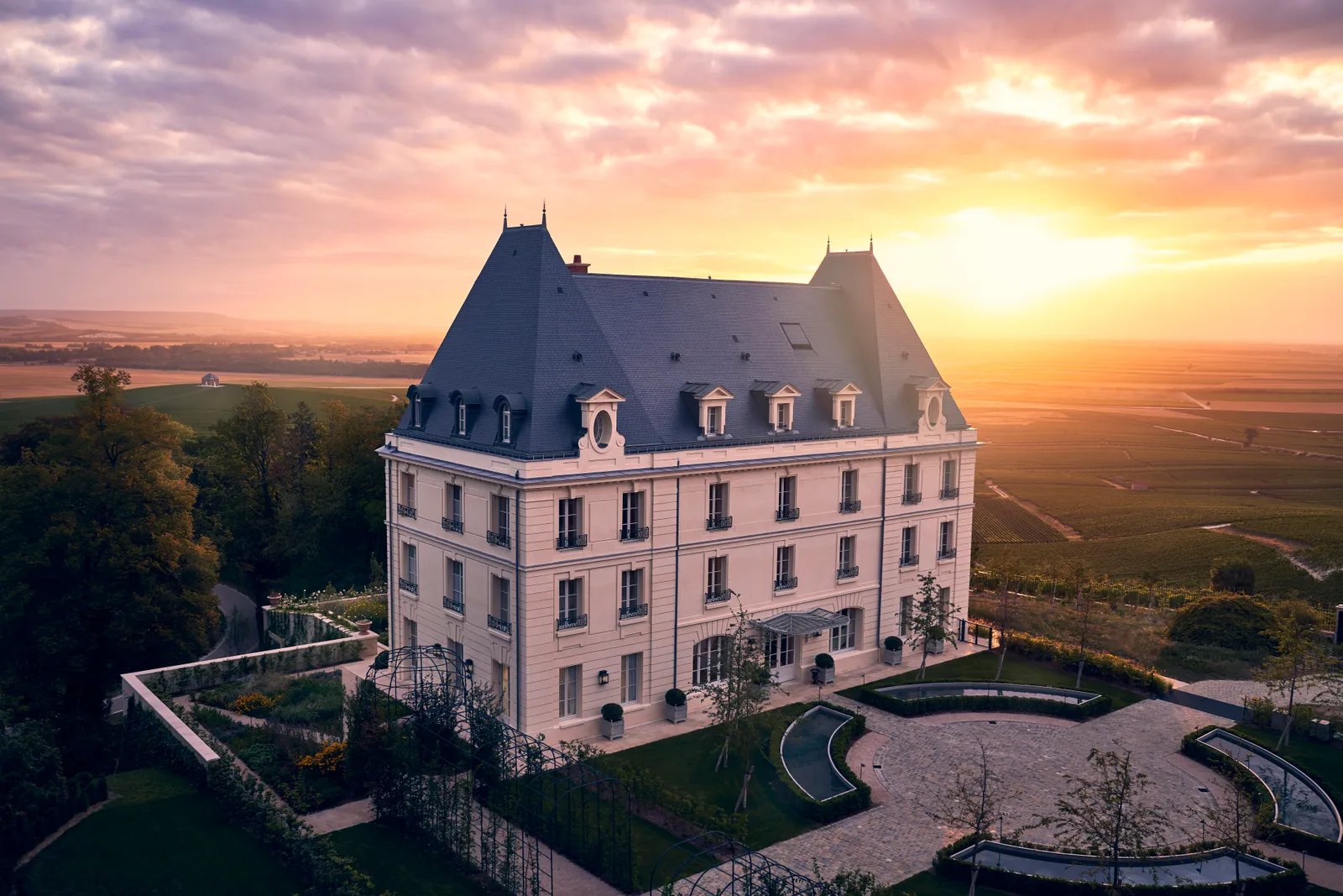 We Spent One Night At The Most Exclusive Chateau In Champagne