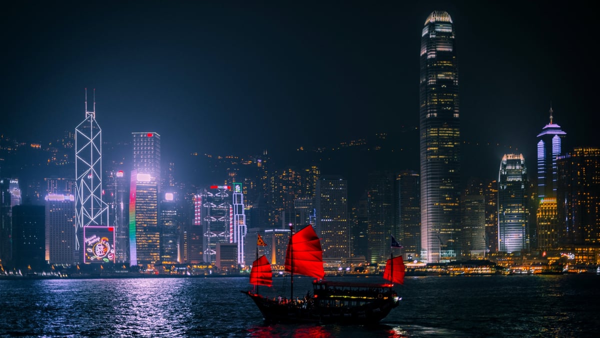 An Insider’s Travel Guide To 96 Hours In Hong Kong