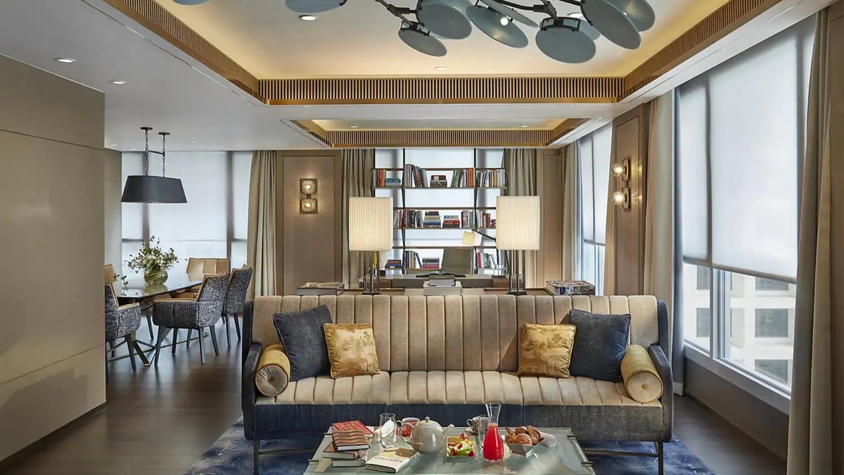 The Landmark Mandarin Oriental Review: A World-Class Bolthole In The Heart Of Hong Kong