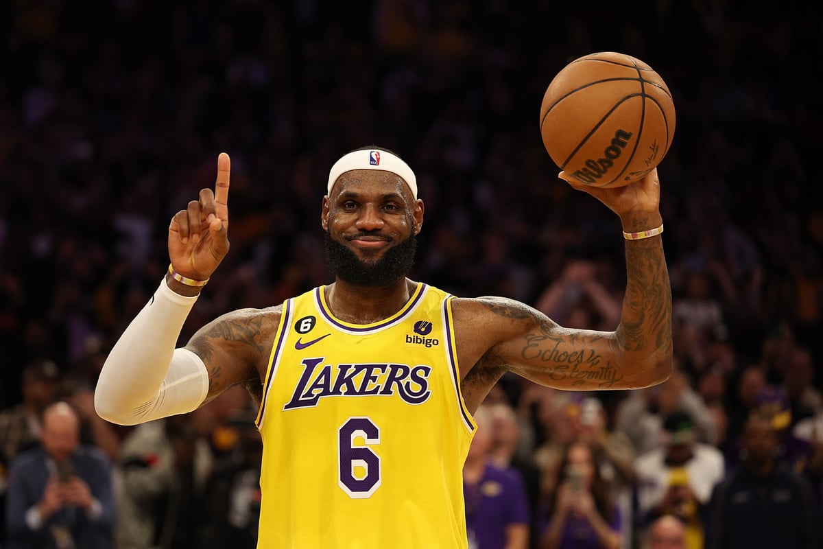 LeBron James Officially Becomes NBA All-Time Leading Scorer