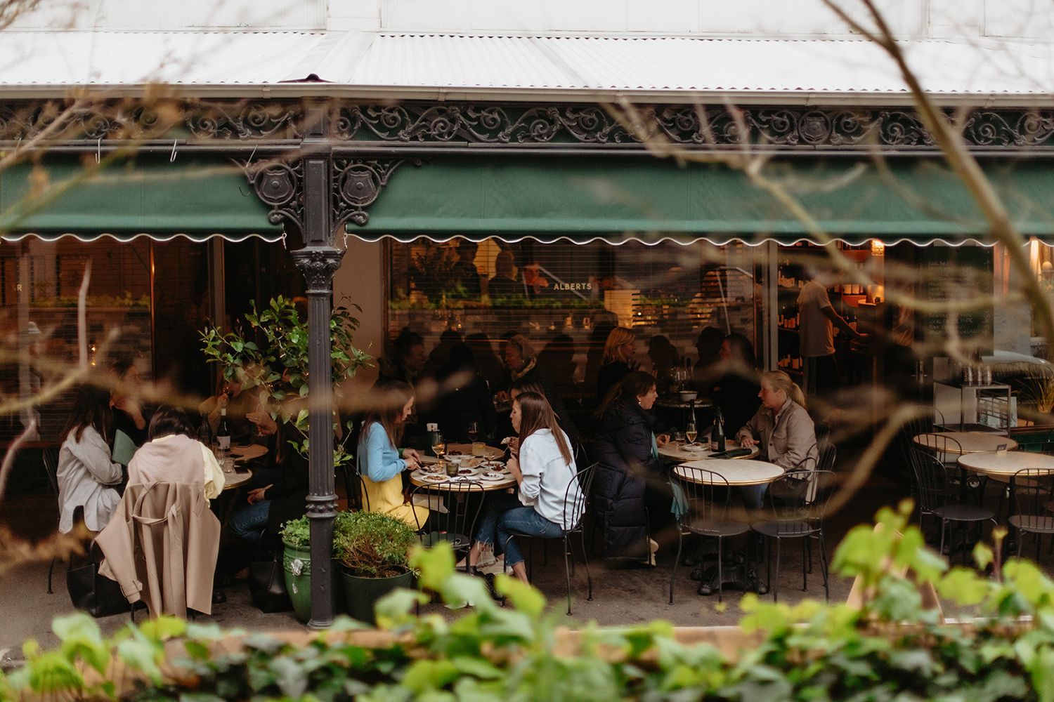 The Best Romantic Restaurants In Melbourne For Date Night