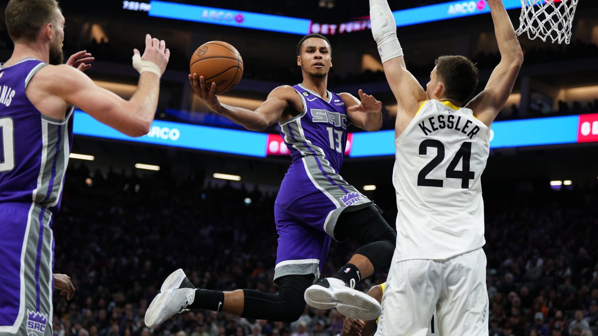 For The First Time In 16 Years, The Sacramento Kings Have Made The NBA Playoffs