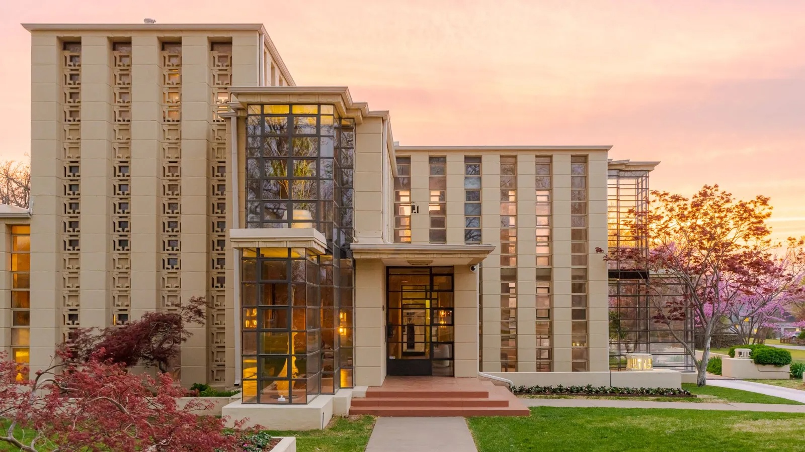 A Remarkably Restored Frank Lloyd Wright House Hits The Market In Tulsa For $12 Million