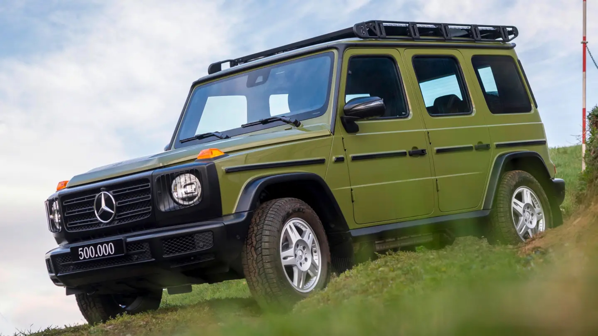 Mercedes-Benz Celebrates Its 500,000th Geländewagen With The Retro G-Class ‘Agave’