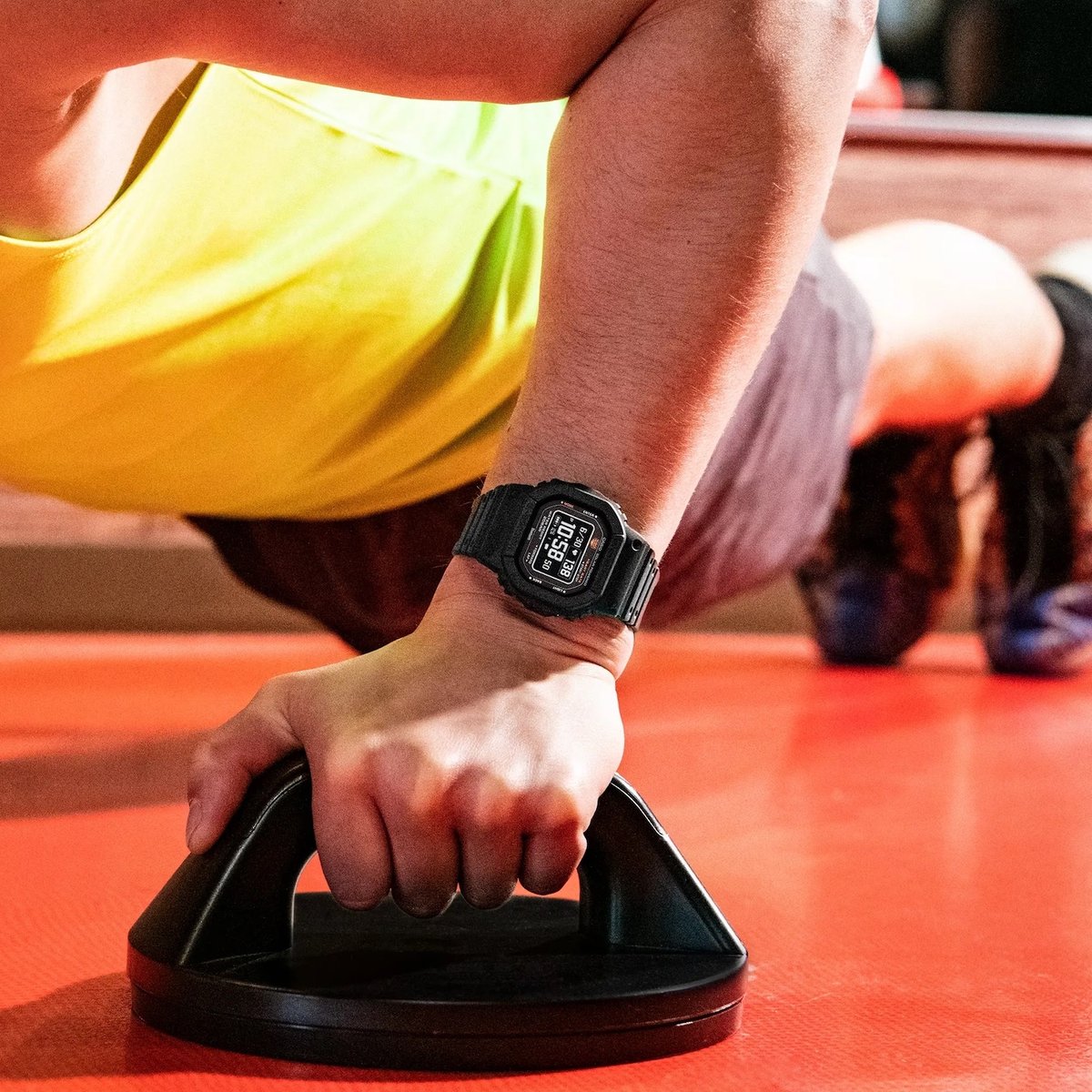 G shock best sale fitness tracking