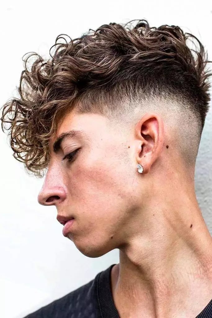 Burst Fade Mullet Curly Hair: Embracing Modern Hairstyles - Burst