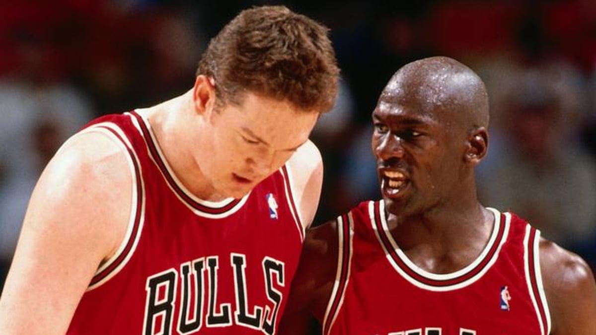 Which current players match up with the roster of the last dance 1997-98 Chicago  Bulls?