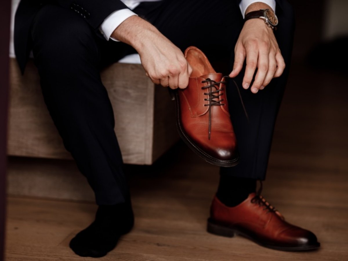 How To Wear A Black Suit With Brown Shoes Boss Hunting