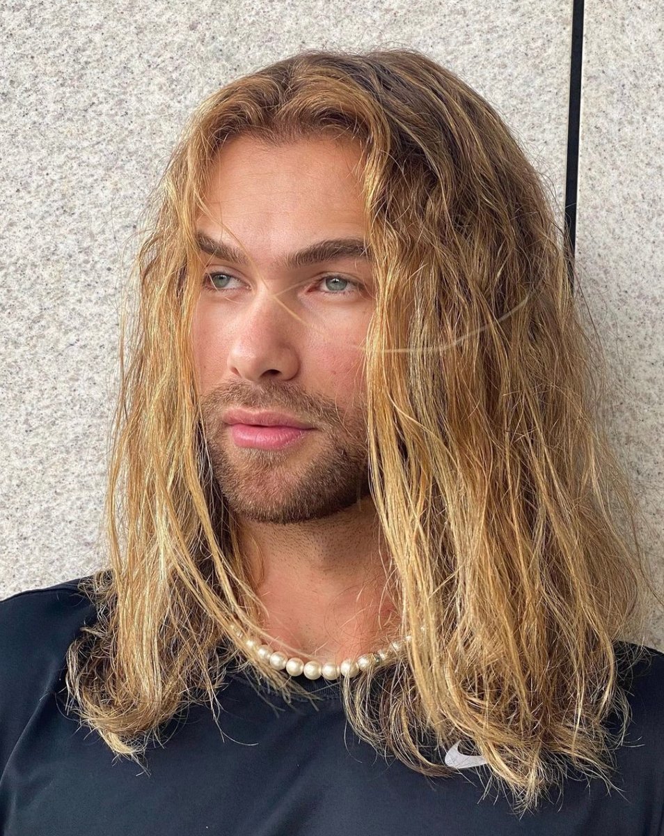 33 Best Long Hairstyles For Men Right Now