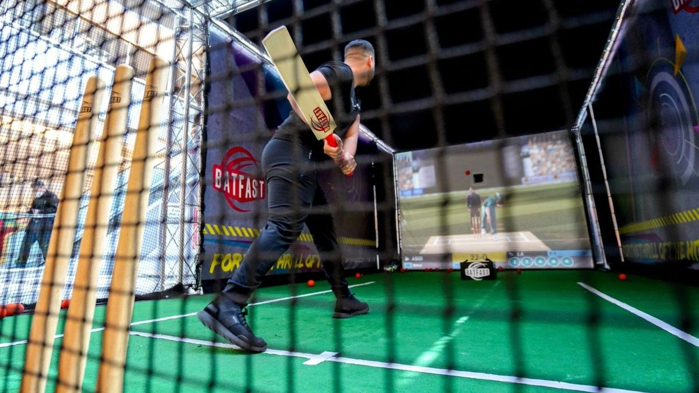 Cricket, Golf, F1… Sydney’s Sports Simulator Paradise Has It All