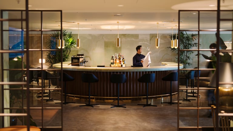 For Elite Fliers, Cathay Pacific’s ‘The Pier’ First Is Still An Absolute Weapon Of A Lounge