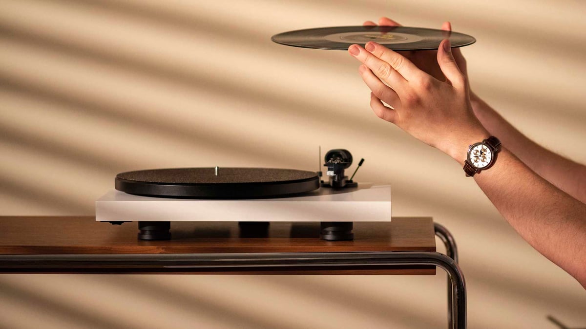 The 7 Best Record Players Available Right Now