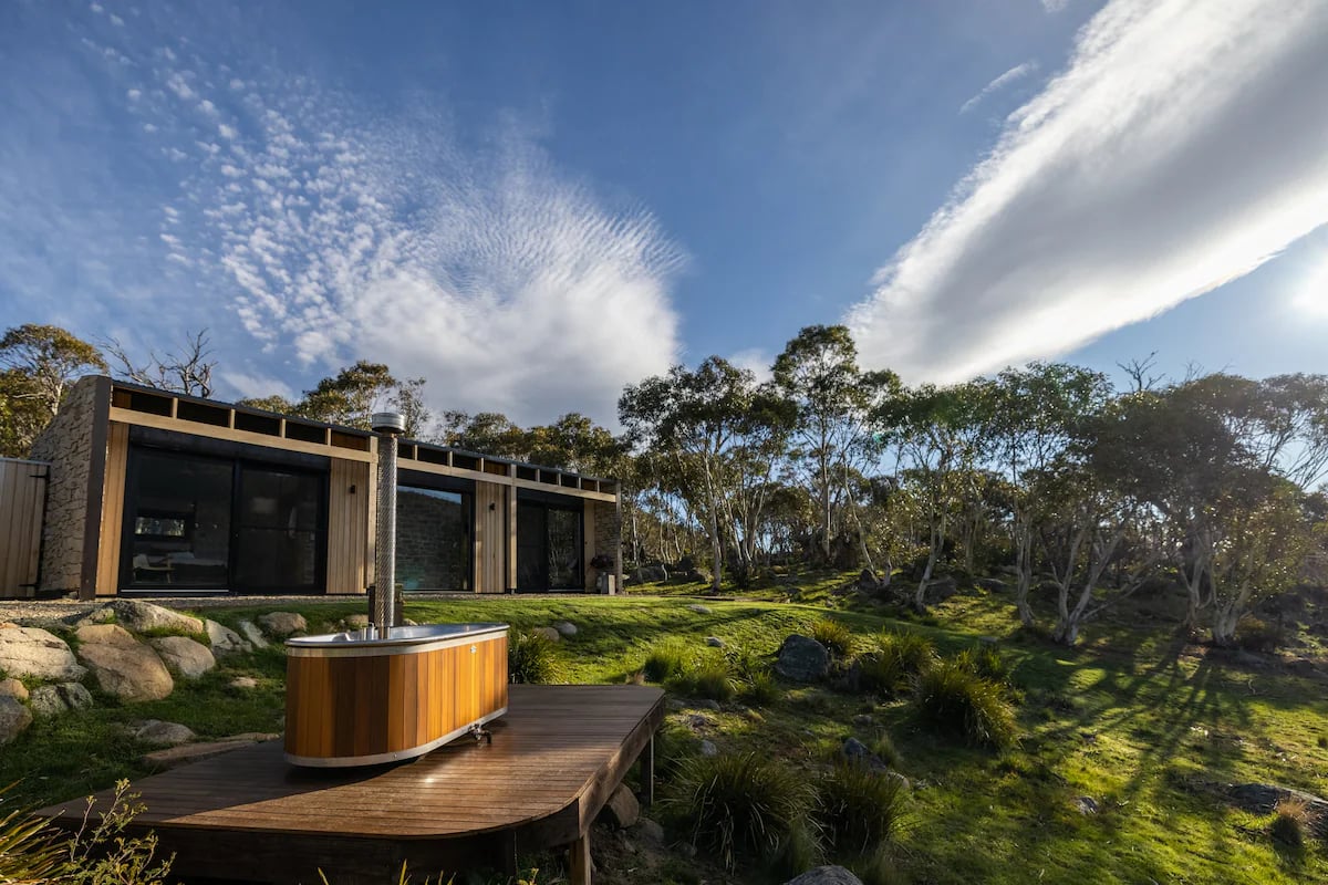 Best Secluded Airbnbs