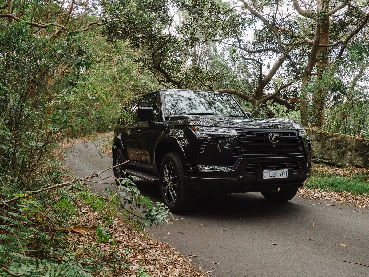 Lexus GX 550 Sports Luxury