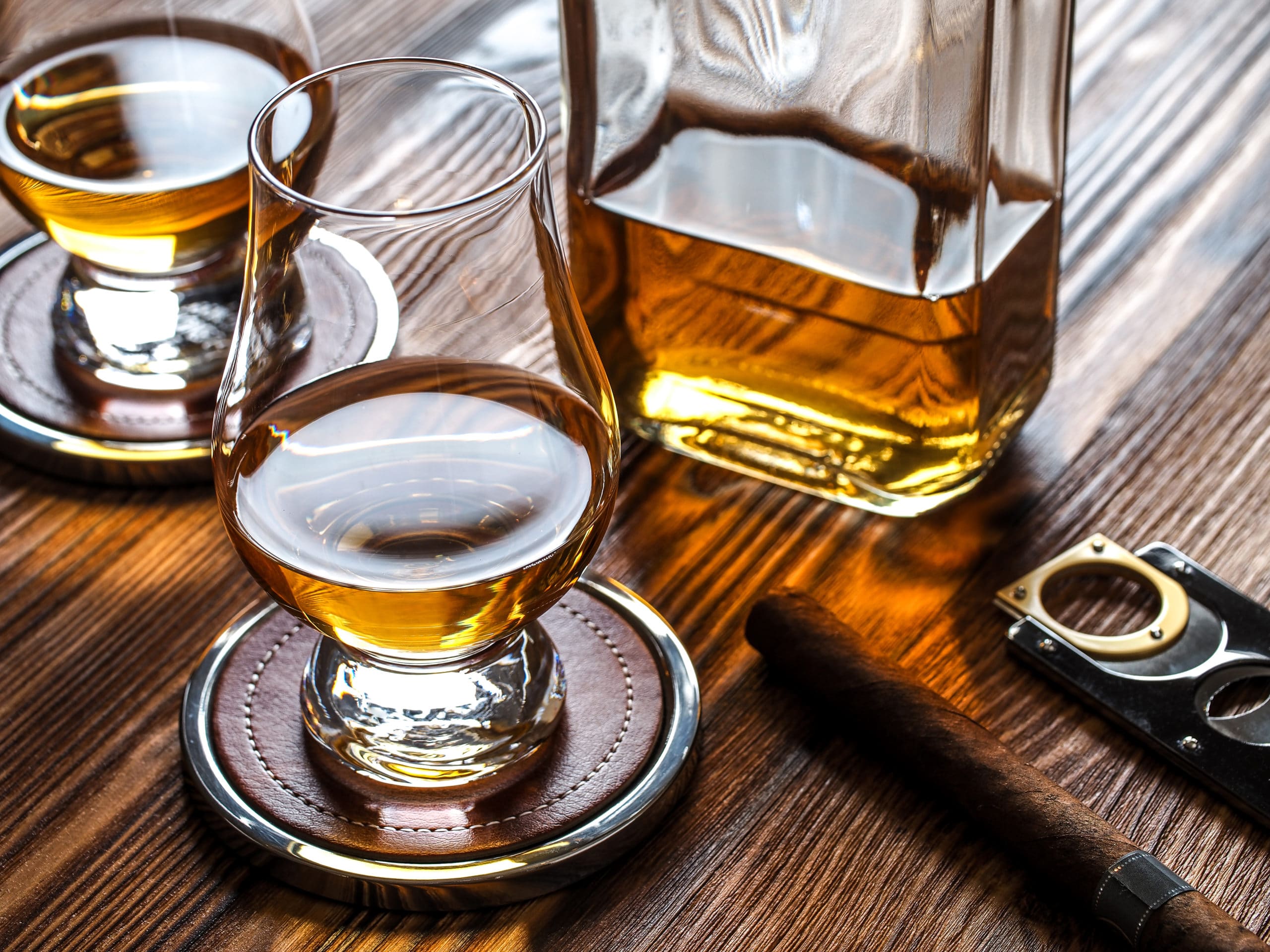 yellowstone whiskey glasses