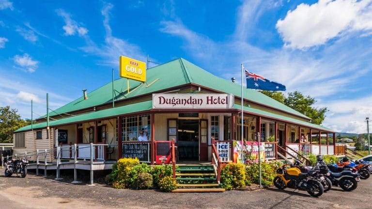 The 10 Best Country Pubs In Queensland Boss Hunting