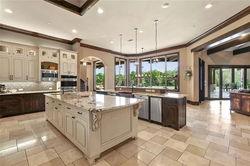 Inside Dak Prescott's $3.3 million mansion, with photos