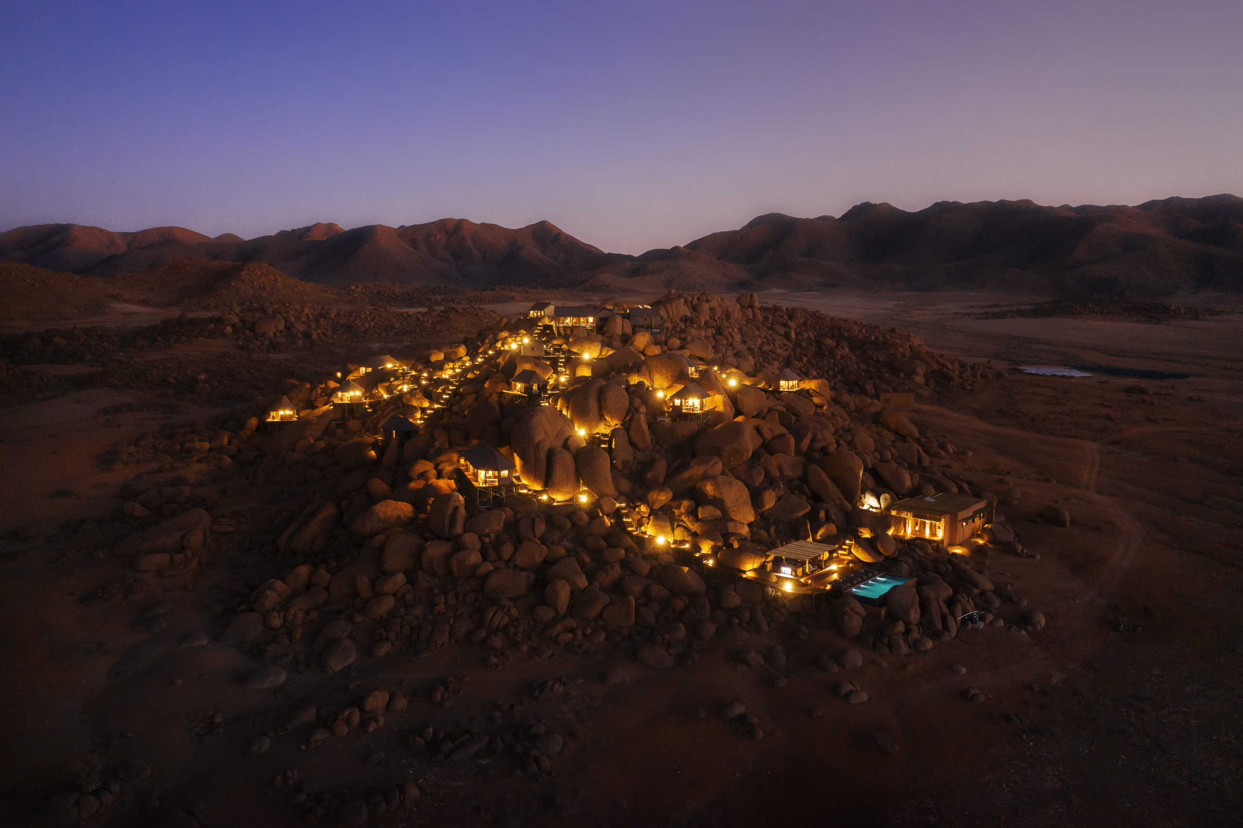 This Award-Winning Desert Hotel Is The Closest You’ll Get To Life On Mars