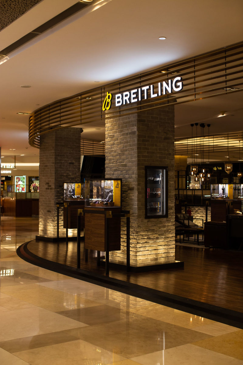 Breitling Ion Orchard