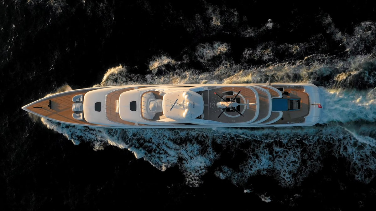 VIVA Superyacht Frank Fertitta III