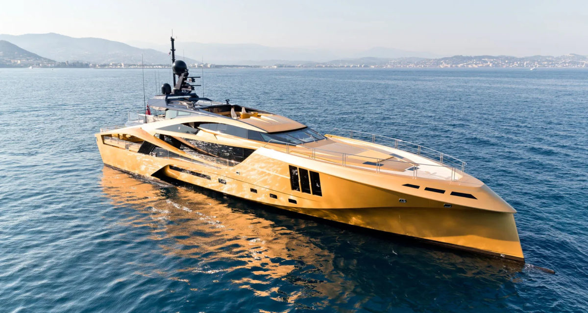 carbon composite yachts