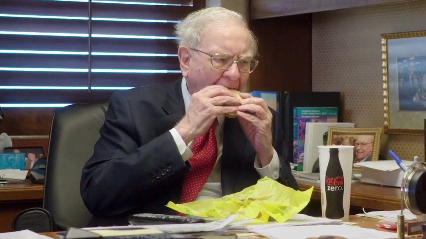 Warren Buffett Reveals The Secret To A Happy Life (Aside From $)