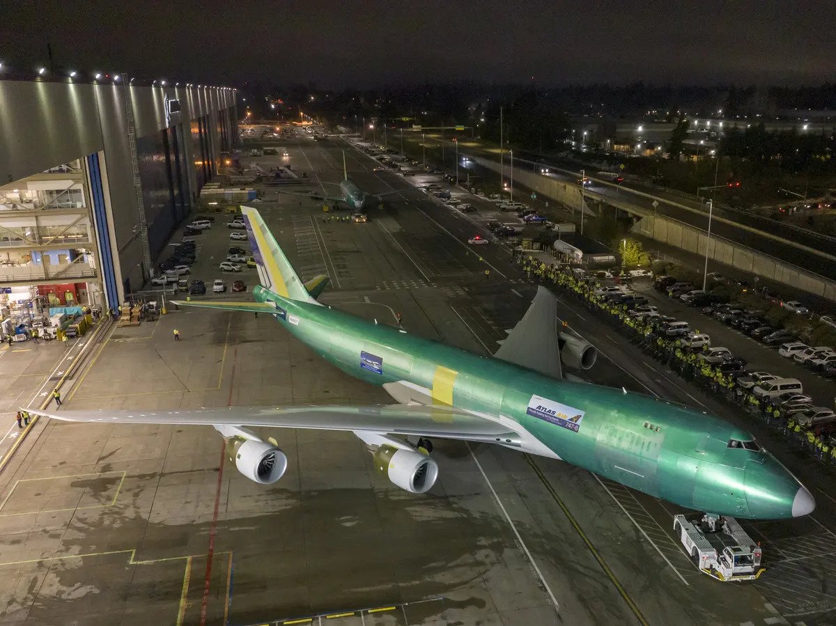 The Very Last Boeing 747 Jumbo Jet Has Been Built