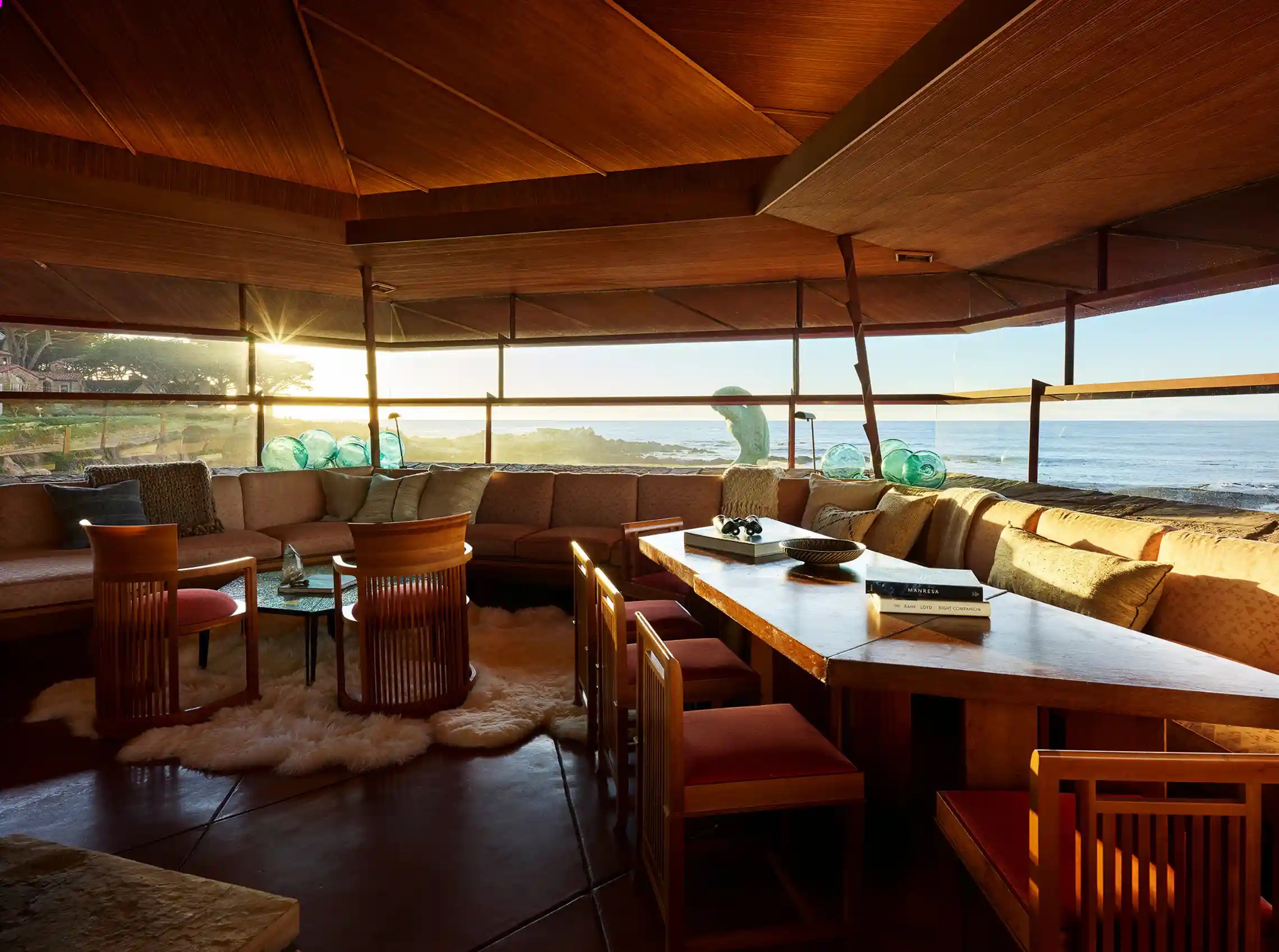 The Iconic Della Walker House Just Became Frank Lloyd Wright's Most