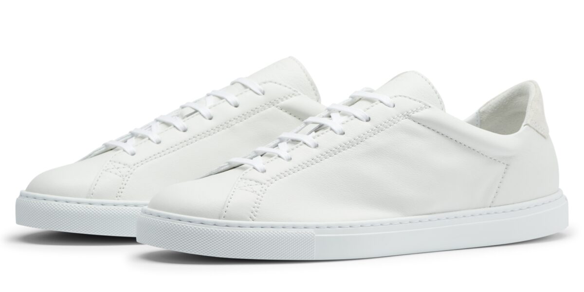 22 Best White Sneakers For Men In 2022