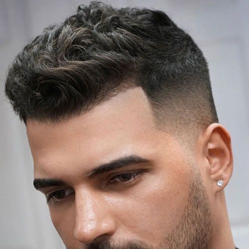 5 Men's Hairstyles For Thin Hair - Haircuts For Receding Hairlines