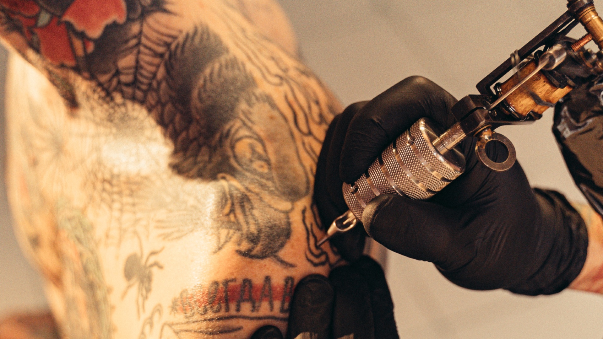 Shoulder Tattoos For Men 